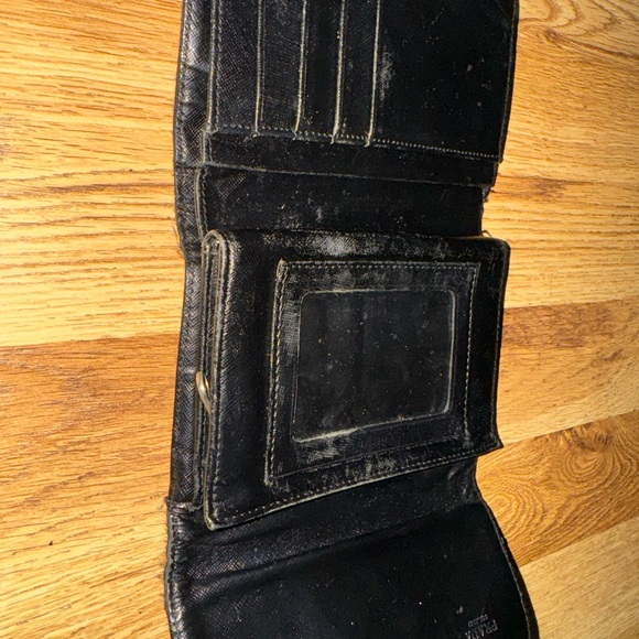 Nylon Prada wallet vintage 2005 - Picture 7 of 10